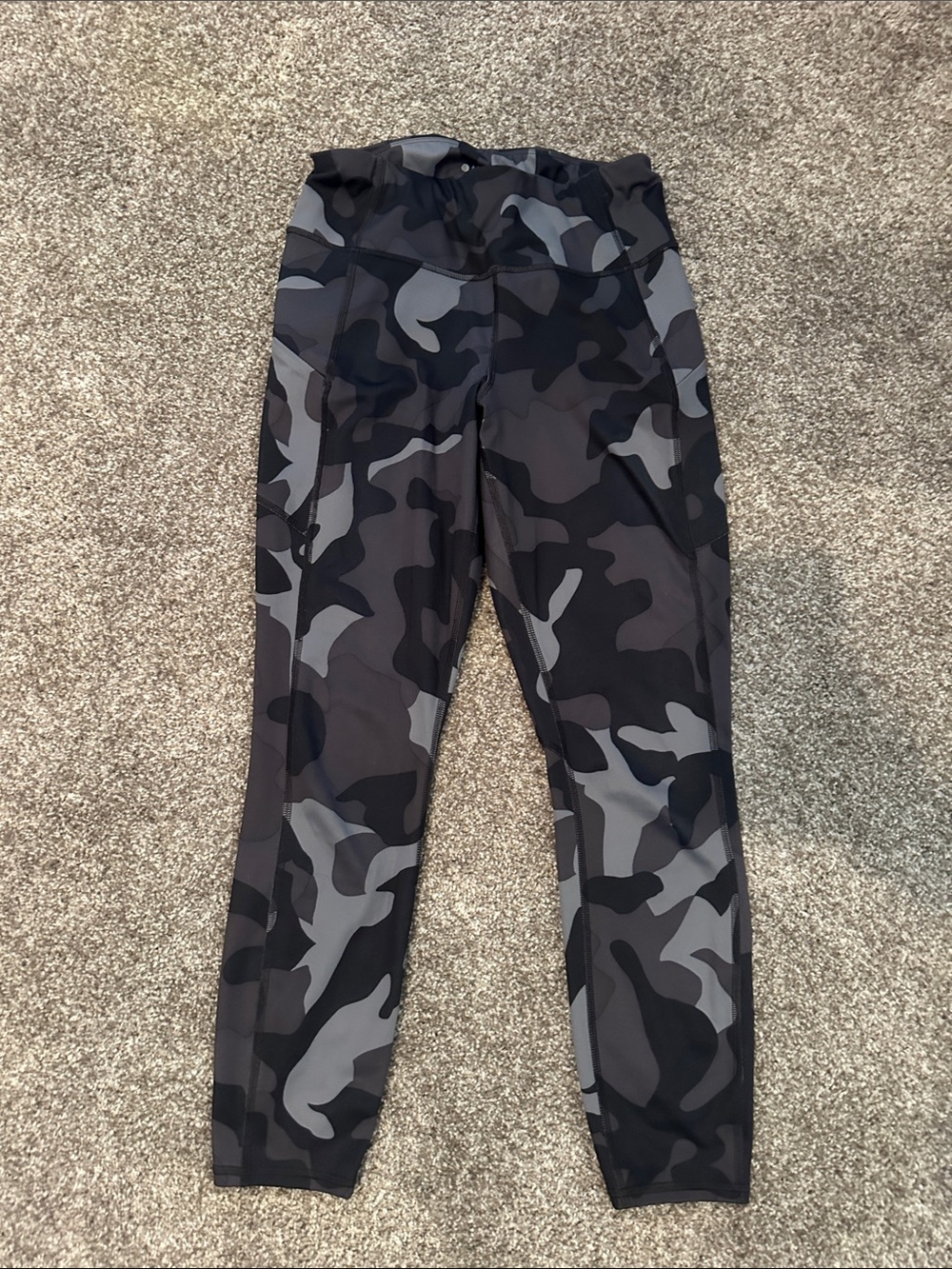 Athleta Girls Camo Leggings - Black & Gray